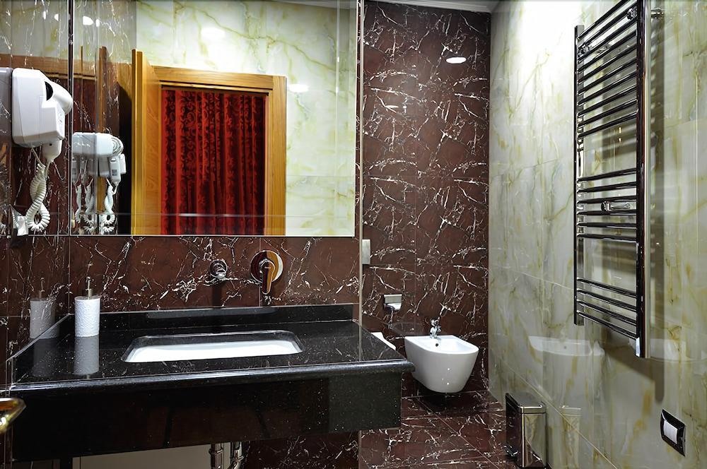 Hotel Austria Hotel Tirana