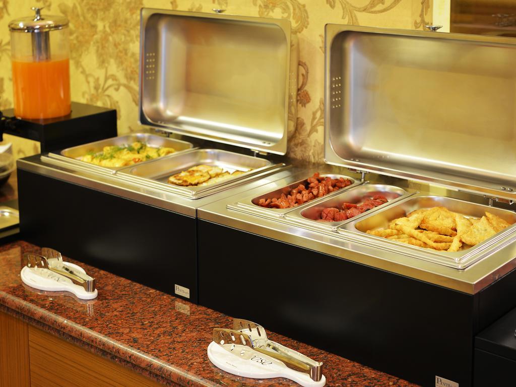 Hotel Austria Hotel 4*
